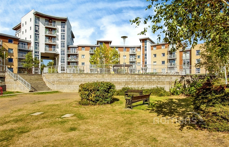 1 bedroom apartment to rent - Kelvin Gate, Bracknell, RG12