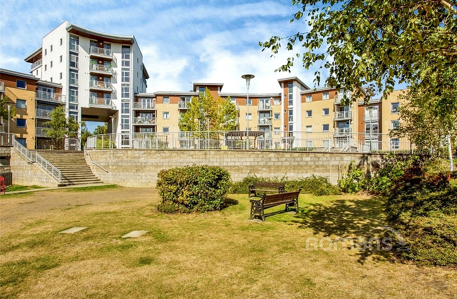 1 bedroom apartment to rent - Kelvin Gate, Bracknell, RG12 - Property View 1
