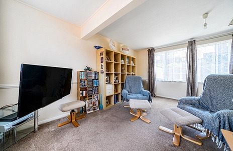 2 bedroom house for sale - Cambrian Way, Basingstoke, Hampshire, RG22 - Property View 3