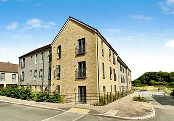 2 bedroom apartment for sale - West Siding, Basingstoke, Hampshire, RG24 - Property View 1