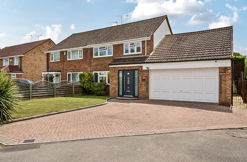 4 bedroom house for sale - Keppel Spur, Old Windsor, Windsor, Berkshire, SL4 - Property View 1