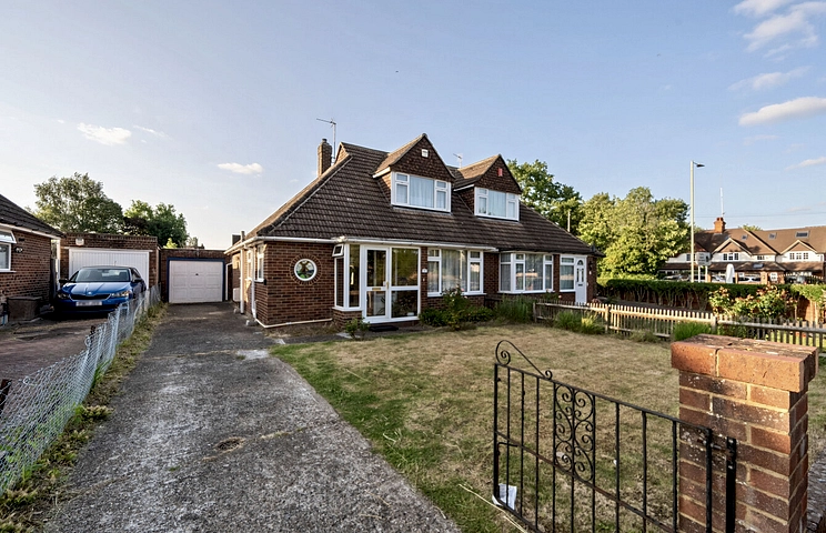 2 bedroom bungalow for sale - Egerton Road, Reading, Berkshire, RG2