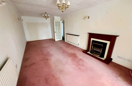 3 bedroom bungalow for sale - Old Wokingham Road, Crowthorne, Berkshire, RG45 - Property View 2