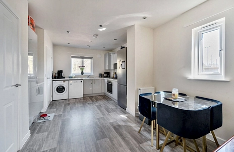 2 bedroom semi detached for sale - Maynard Way, Bordon, Hampshire, GU35 - Property View 2