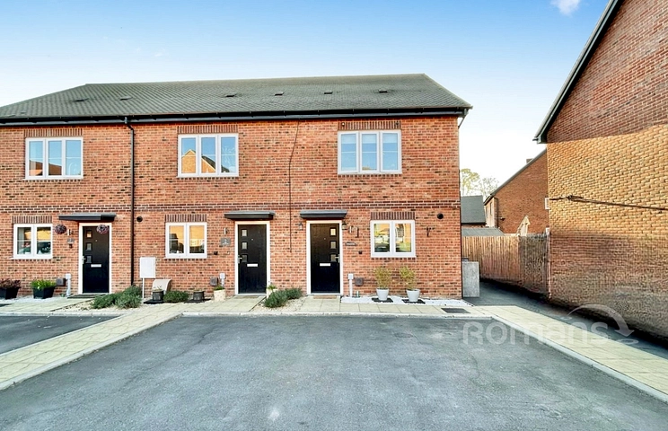 2 bedroom house for sale - Haywain Walk, Basingstoke, Hampshire, RG23