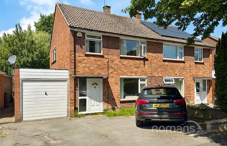 3 bedroom house for sale - Newfield Avenue, Farnborough, Hampshire, GU14