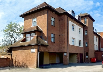 2 bedroom apartment for sale - Market Place, Wokingham, Berkshire, RG40 - Property View 1