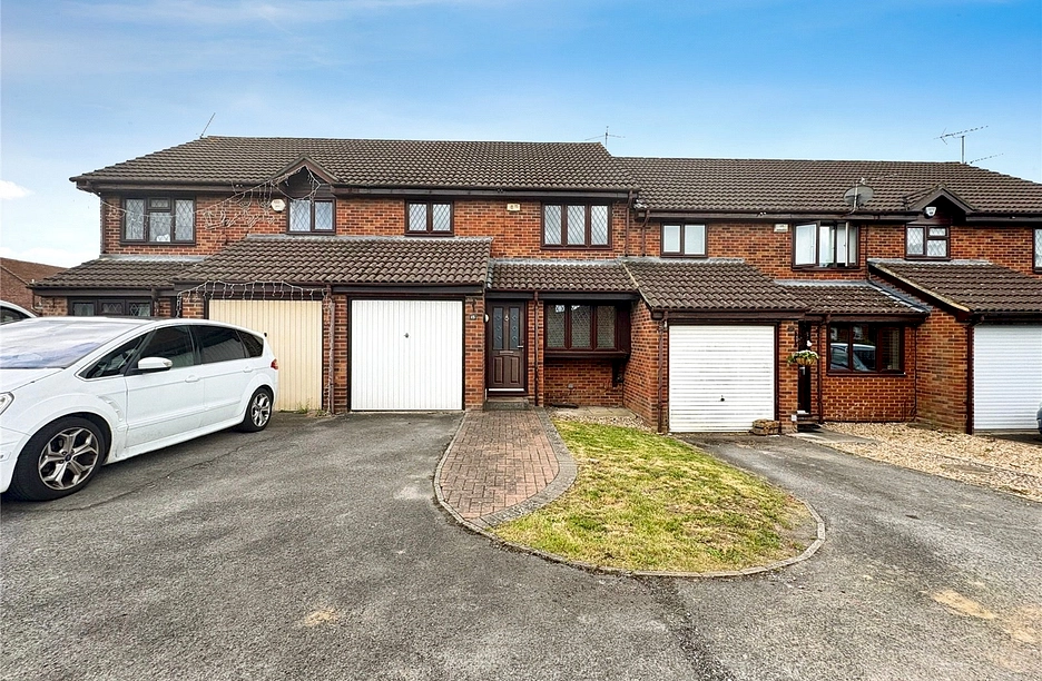 3 bedroom house for sale - Hanbury Drive, Calcot, Reading, Berkshire, RG31 - Property View 1