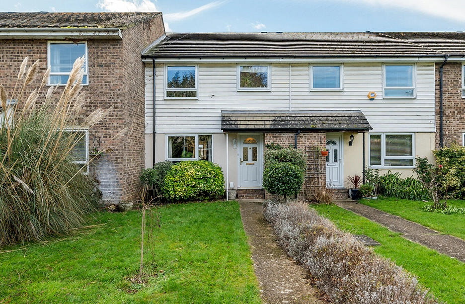 4 bedroom house for sale - Stephenson Drive, Windsor, Berkshire, SL4 - Property View 1