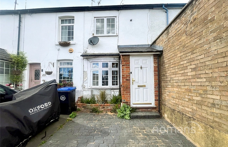2 bedroom house for sale - London Road, Bagshot, Surrey, GU19