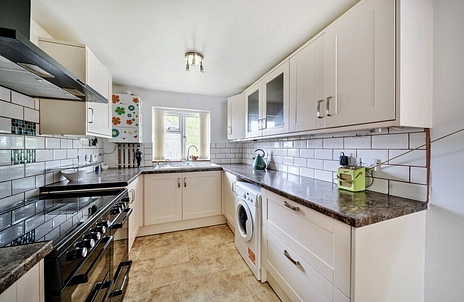 3 bedroom apartment for sale - Dedworth Road, Windsor, Berkshire, SL4 - Property View 3
