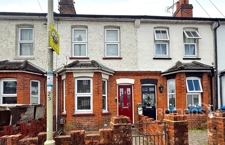 2 bedroom house for sale - Newport Road, Aldershot, Hampshire, GU12