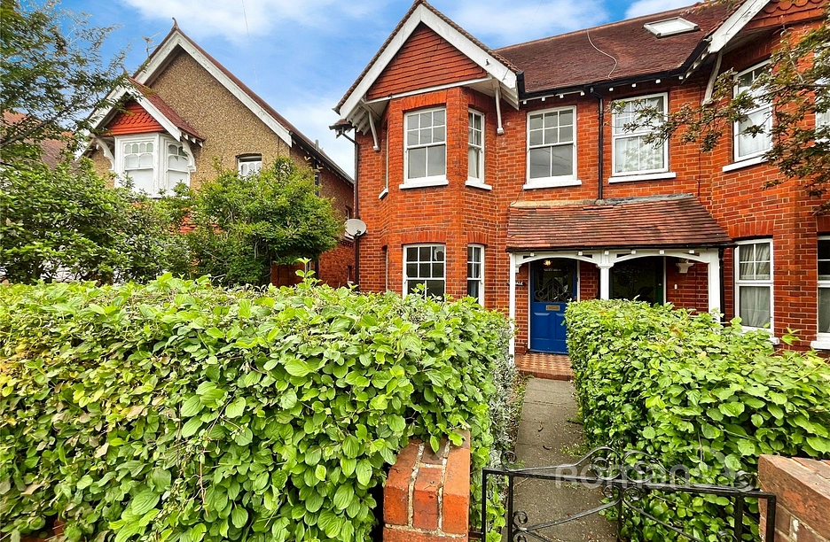 3 bedroom semi detached for sale - St. Marks Crescent, Maidenhead, Berkshire, SL6 - Property View 1