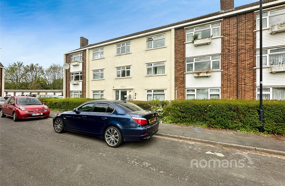 2 bedroom apartment for sale - Rixman Close, Maidenhead, Berkshire, SL6 - Property View 1