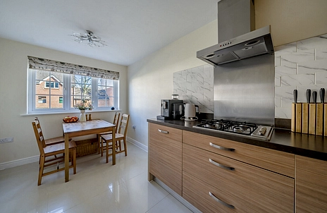 4 bedroom house for sale - Eagle Way, Bracknell, Berkshire, RG12 - Property View 3