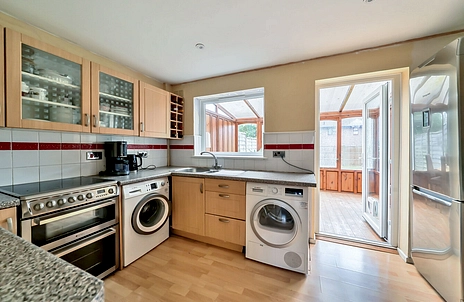 2 bedroom house for sale - Axbridge, Bracknell, Berkshire, RG12 - Property View 3