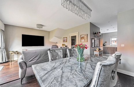 4 bedroom house for sale - Hazylwood, Wokingham, Berkshire, RG40 - Property View 3