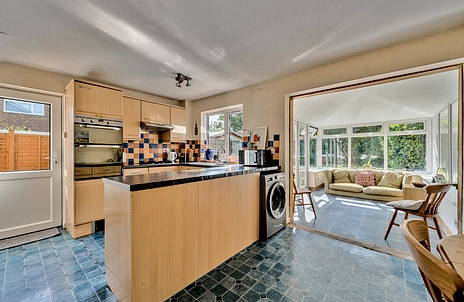 4 bedroom house for sale - Shackleton Way, Woodley, Reading, RG5 - Property View 2