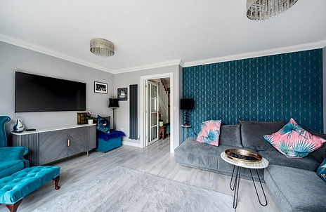 3 bedroom house for sale - Swords Drive, Crowthorne, Berkshire, RG45 - Property View 3