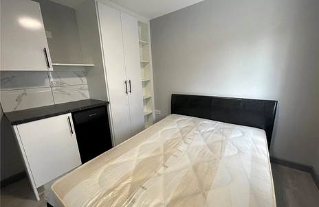 1 bedroom property to rent - Thirlmere Avenue, Tilehurst, Reading, Berkshire, RG30 - Property View 2