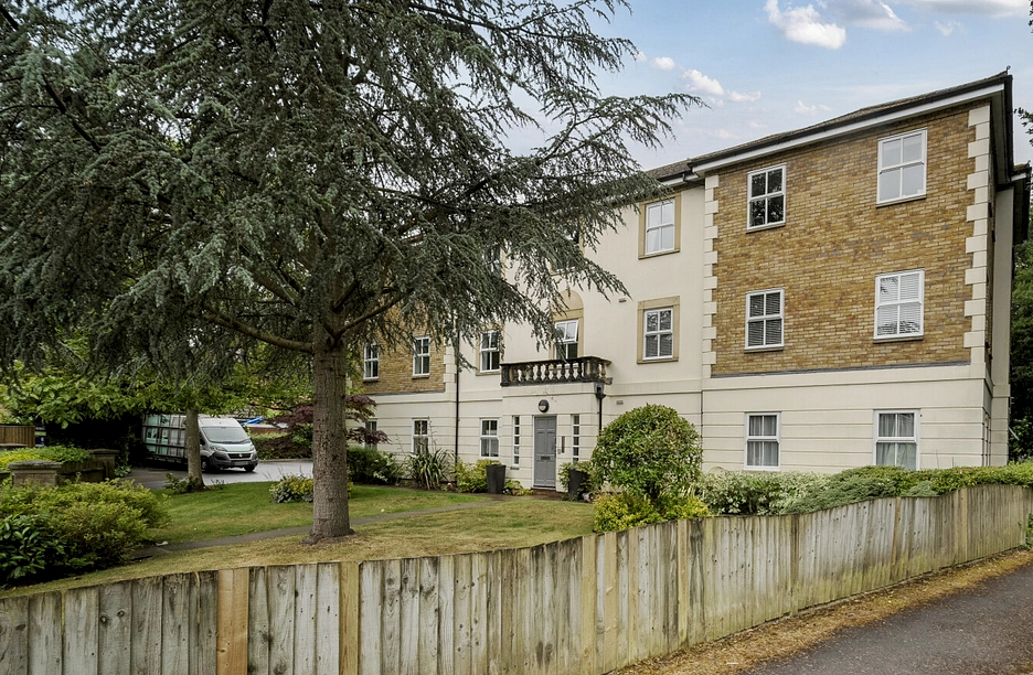2 bedroom apartment for sale - Friendship Way, Bracknell, Berkshire, RG12 - Property View 1