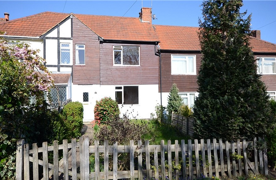 3 bedroom house for sale - Roberts Road, Aldershot, Hampshire, GU12 - Property View 1