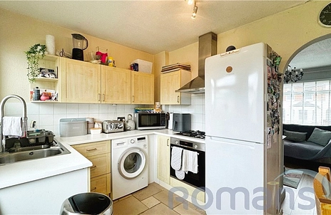 3 bedroom house for sale - Newport Road, Aldershot, Hampshire, GU12 - Property View 3