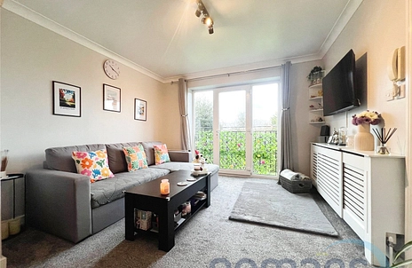 1 bedroom apartment for sale - Longacre, Ash, Aldershot, Surrey, GU12 - Property View 2