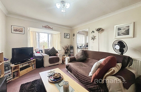 1 bedroom apartment for sale - Amber Court, Redan Gardens, Aldershot, GU12 - Property View 2