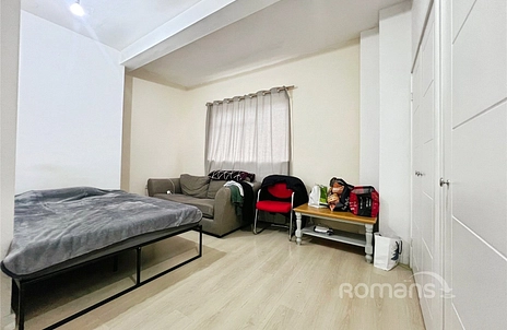 3 bedroom apartment for sale - Grosvenor Road, Aldershot, Hampshire, GU11 - Property View 2