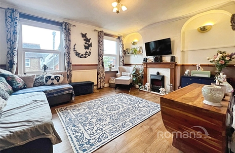 2 bedroom duplex for sale - St. Georges Road, Aldershot, Hampshire, GU12 - Property View 2