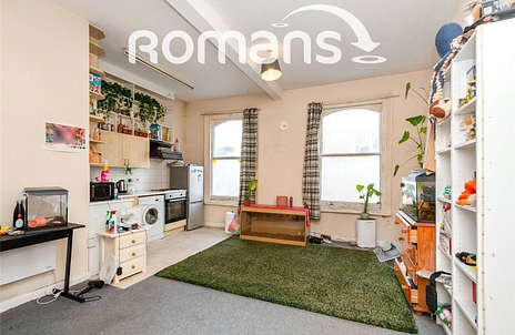 1 bedroom apartment for sale - High Street, Aldershot, Hampshire, GU11 - Property View 2