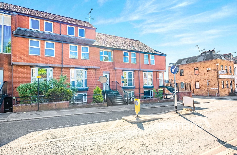 1 bedroom apartment to rent - Sefton House, Grosvenor Road, Aldershot, GU11 - Property View 1