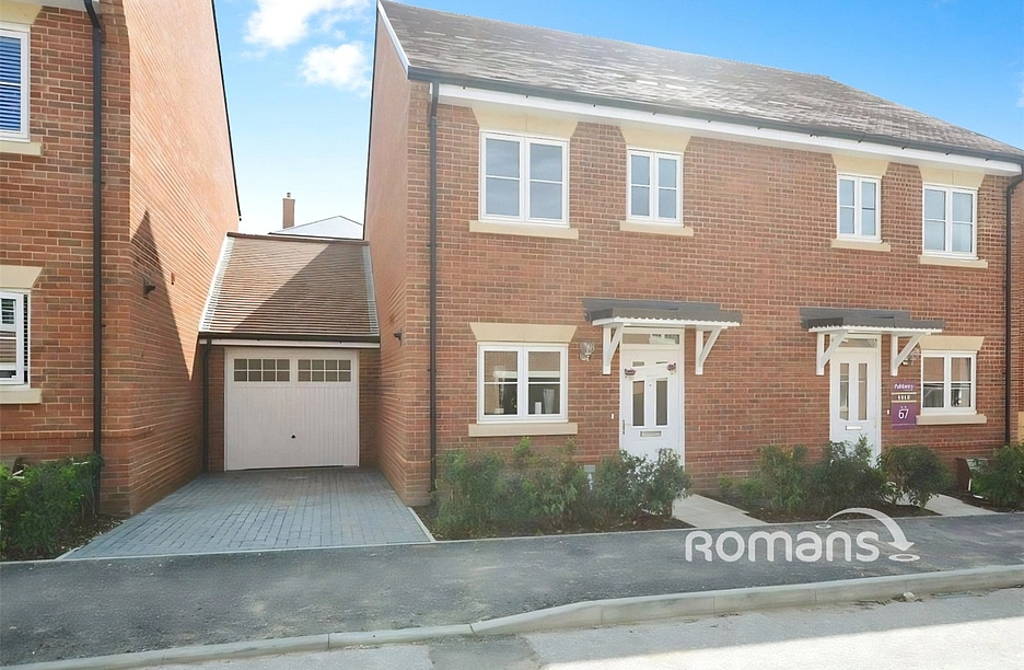 3 bedroom house to rent - Tanner Street, Wellesley, Aldershot, Hampshire, GU11 - Property View 1