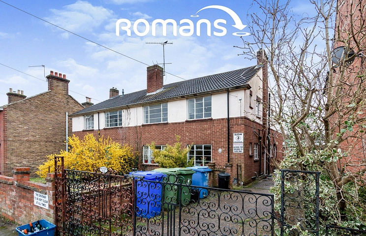 2 bedroom apartment to rent - Holly Road, Aldershot, GU12