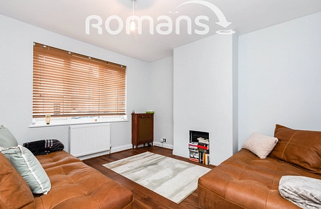 3 bedroom house to rent - Holly Road, Aldershot, Hampshire, GU12 - Property View 2