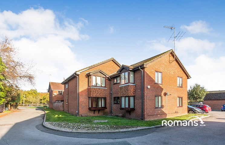 1 bedroom apartment to rent - The Beeches, Ash Vale, Aldershot, Surrey, GU12