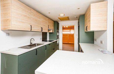 4 bedroom bungalow to rent - Poyle Road, Tongham, Farnham, Surrey, GU10 - Property View 3