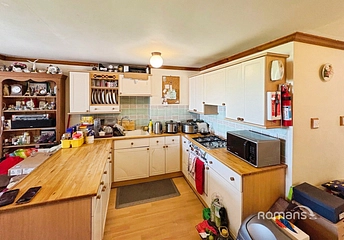 2 bedroom apartment to rent - Queens Road, Aldershot, Hampshire, GU11 - Property View 1