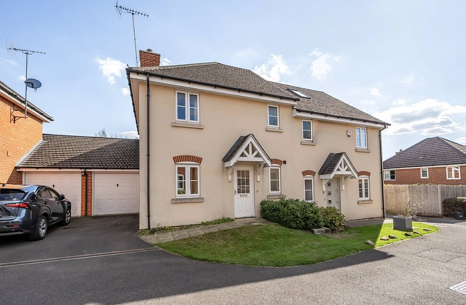 3 bedroom house for sale - Montfort Gate, Caversham, Reading, Berkshire, RG4 - Property View 1