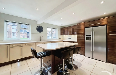 5 bedroom house for sale - Inkpen Gardens, Lychpit, Basingstoke, Hampshire, RG24 - Property View 2