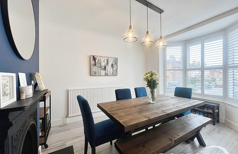 3 bedroom house for sale - Rochford Road, Basingstoke, Hampshire, RG21 - Property View 3