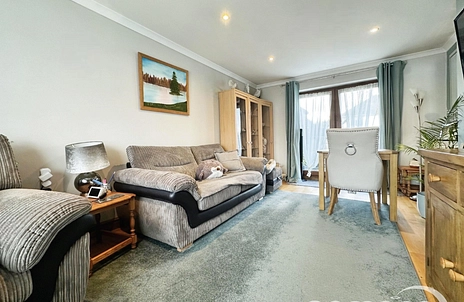 1 bedroom bungalow for sale - Winchester Road, Basingstoke, Hampshire, RG22 - Property View 3