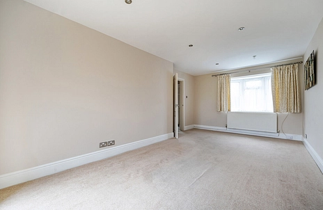 3 bedroom house for sale - Portsmouth Crescent, Basingstoke, Hampshire, RG22 - Property View 3