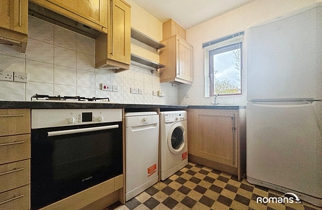 2 bedroom house for sale - Elder Road, Basingstoke, RG24 - Property View 2