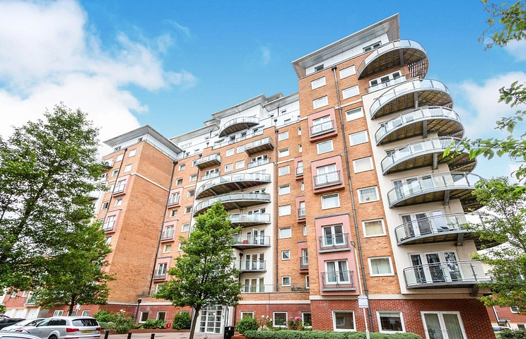 2 bedroom apartment for sale - Winterthur Way, Basingstoke, Hampshire, RG21