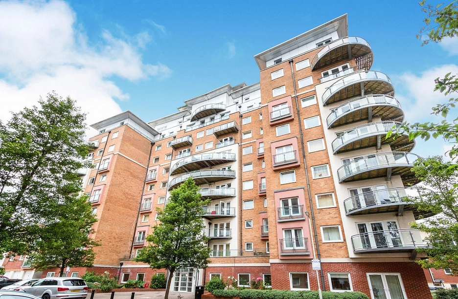 2 bedroom apartment for sale - Winterthur Way, Basingstoke, Hampshire, RG21 - Property View 1