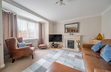 3 bedroom house for sale - Wentworth Crescent, Beggarwood, Basingstoke, Hampshire, RG22 - Property View 3