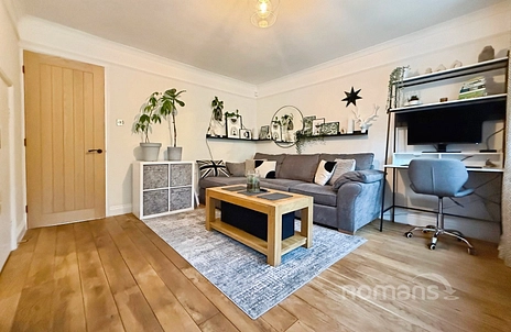 2 bedroom house for sale - Renown Way, Chineham, Basingstoke, Hampshire, RG24 - Property View 3