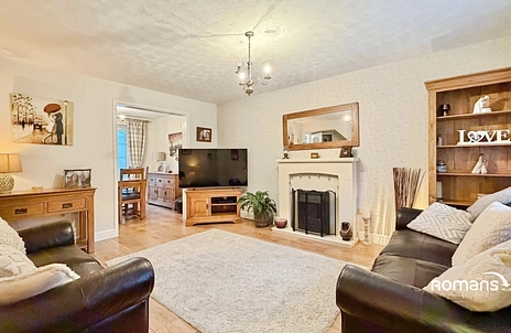 4 bedroom house for sale - Bramdown Heights, Basingstoke, Hampshire, RG22 - Property View 2